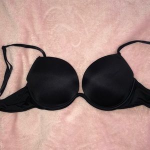 Victoria’s Secret PINK push up bra